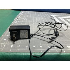 APD Asian Power Devices Model WA-18G12U 12V 1.5A AC Adapter