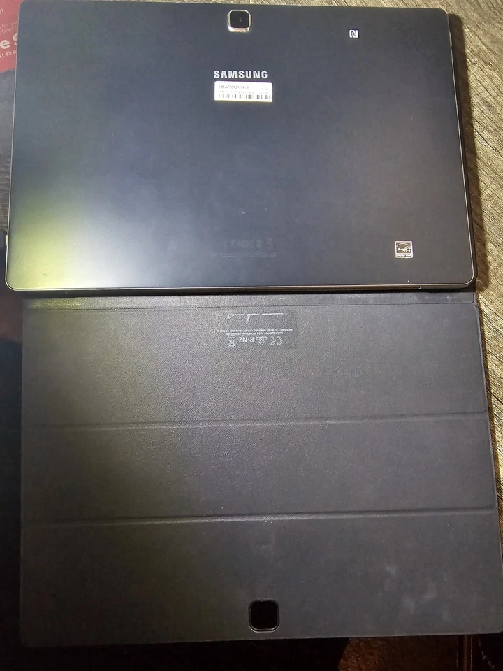 Samsung Galaxy TabPro S SM-W700 128GB, Wi-Fi, 12in - Black - Image 3 of 3