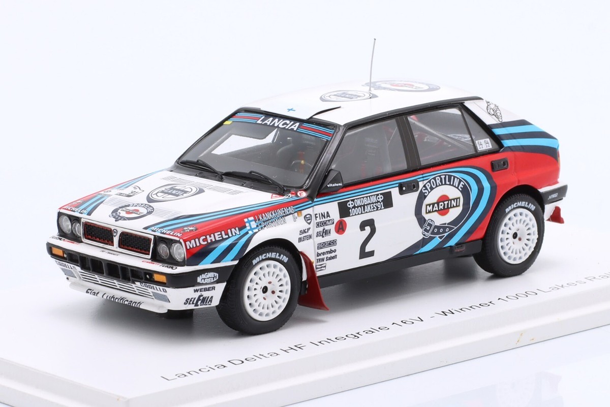 再値下げ！Lancia Delta HF Integrale 16v ミニカー Lancia Delta HF Integrale 16V `Ski Version` (Model Car