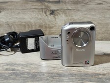 Fujifilm FinePix F601 Zoom 3.1MP Compact Digital Camera Silver Tested #14