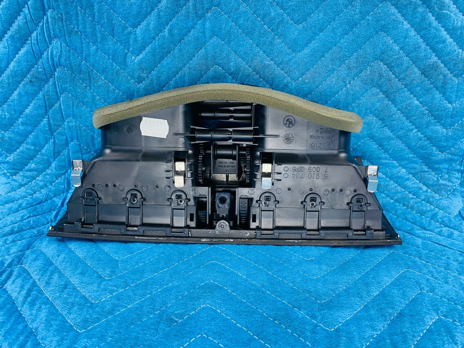 Picture 6 of 6
