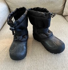 Kamik Waterbug size 5 Unisex Kid Waterproof Insulated Winter Snow Boots