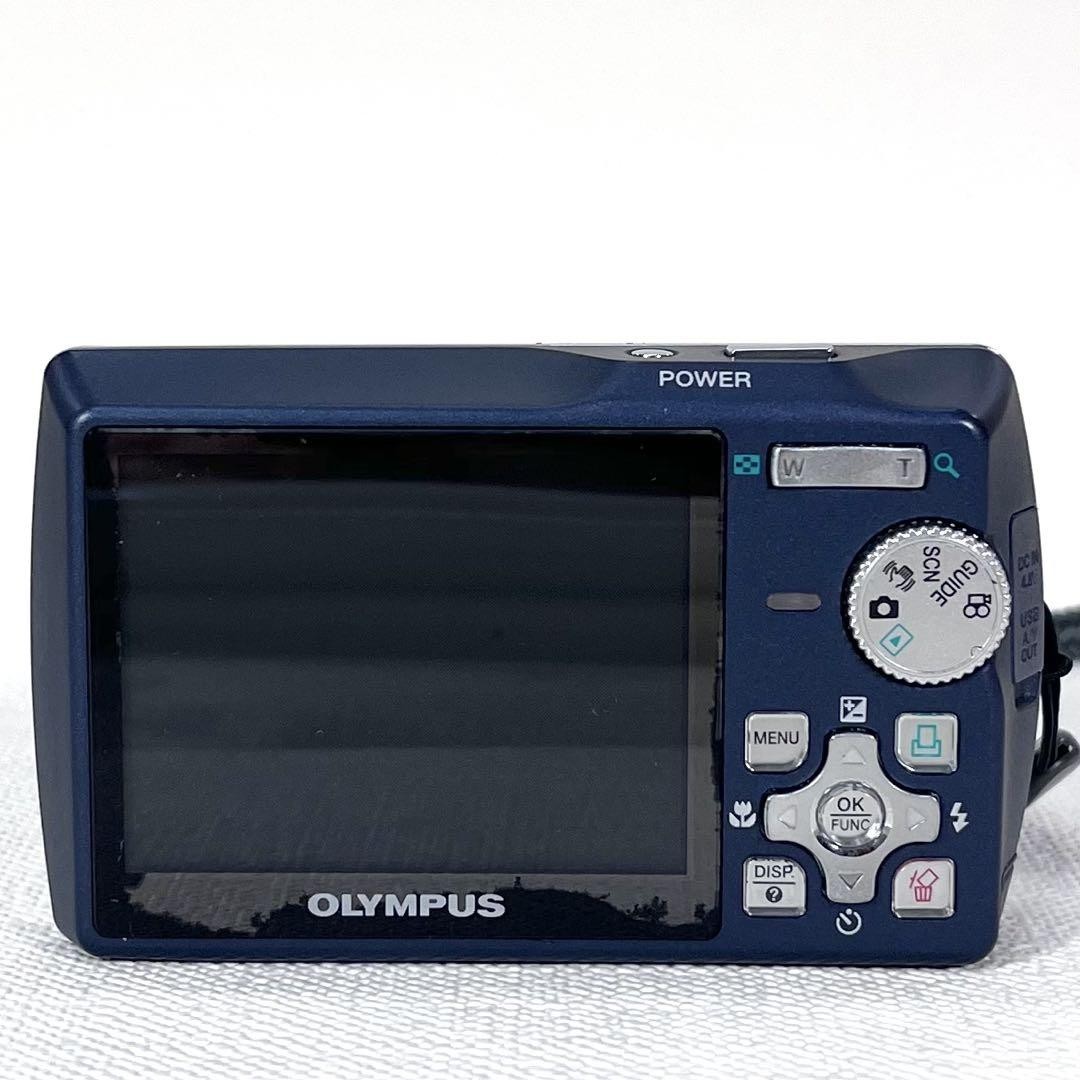 Olympus μ 710 Digital Camera 7MP Retro Compact Clean with
