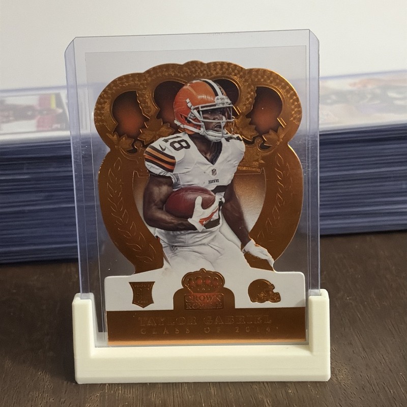 2014 Panini Crown Royale Rookie Class Bronze Taylor Gabriel (RC) Die-cut #183