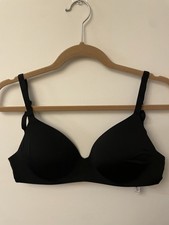 Victoria Secret The T-Shirt Lightly Lined Wireless Bra Size 32DD Black