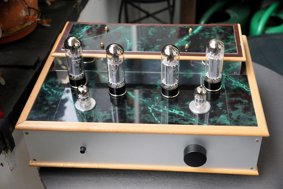 Röhrenverstärker / Röhrenendstufe 4xEL34