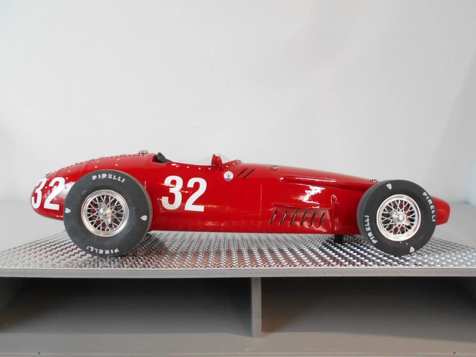 pitMAS205F-F Maserati 250F J.M. Fangio Monaco GP World Champion 1957 1/8 - Immagine 2 di 4