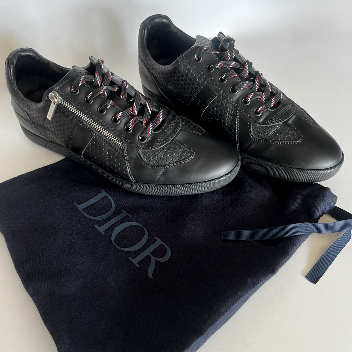 Dior Homme B01 Style Low Top Sneakers Black Embossed Leather Zip