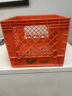 Golden Guernsey dairy red orange milk crate 13x13x11 excellent condition