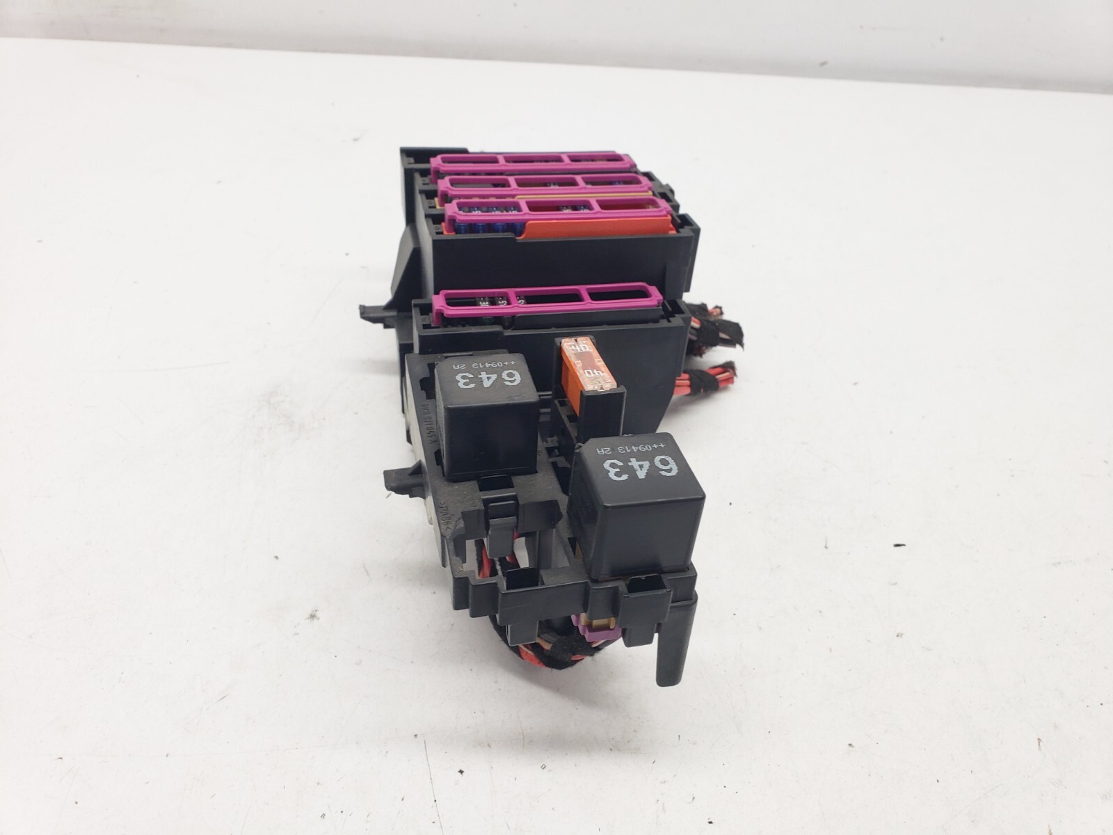 AUDI Q5 8R 2.0 TDI DIESEL FUSE RELAY BOX 2009 8K0971845A eBay