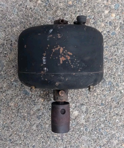 Emerson 1/8 hp 110v Motor made for the Automatic Electric Washer Co. Newton Iowa - Picture 6 of 7