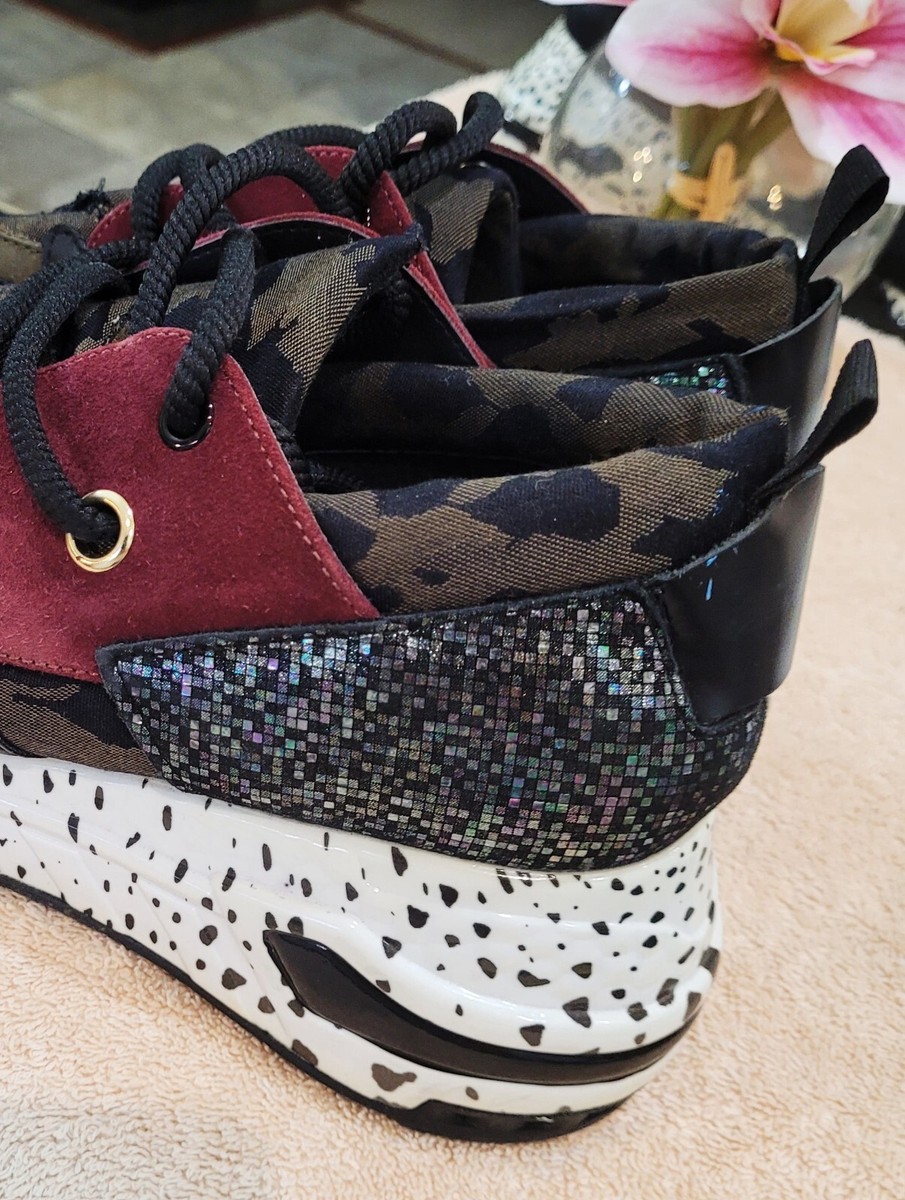 【Steve Madden】Affinity 海外限定 STEVEN MADDEN LIMITED EDITION CLIFF SNEAKERS SIZE 9.5