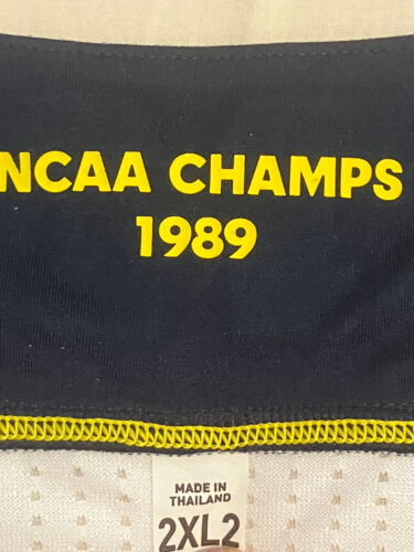Michigan Wolverines Authentic Adidas Throwback Team Game Issue Basketball Jersey - Picture 5 of 5