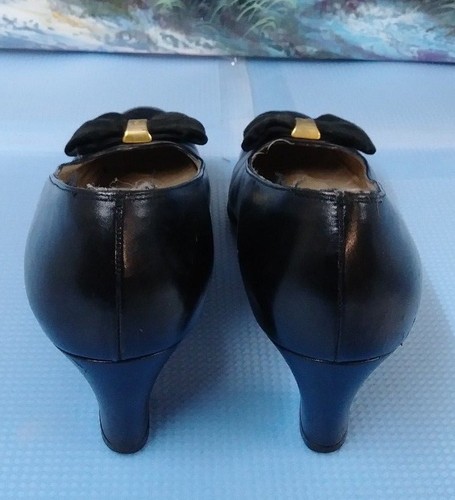 Salvatore Ferragamo Black High Heel Pumps Shoes Career Sz 5B - Picture 6 of 9