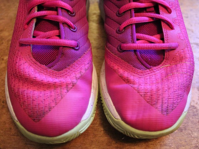 curry shoes pink