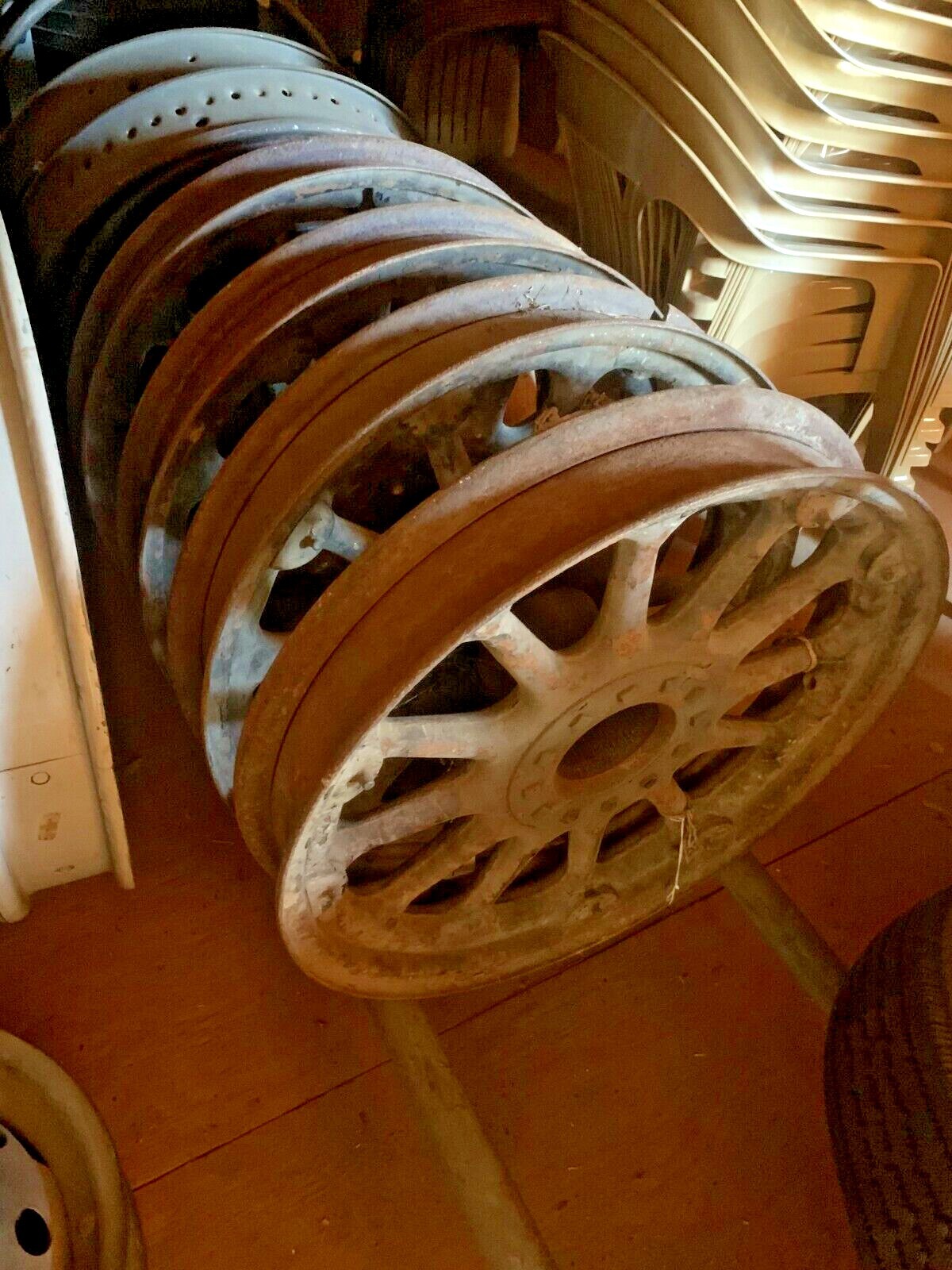 Rolls-Royce 20 Horsepower or Early 20-25 Artillery Wheels -- Rare 