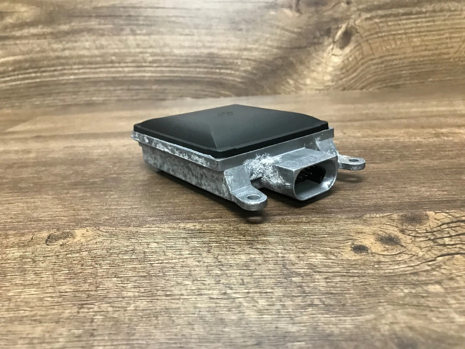 Датчик слепых зон предупреждение о смене задней полосы движения левая сторона 2010-2015 BMW 740i 750i F01 - Изображение 4 из 4