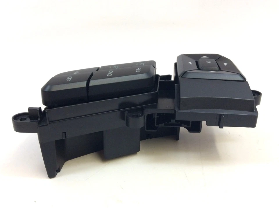 Interruptor de control de crucero del volante Ford Expedition F-250 F-350 LH 2015-2023 Foto 4 de 4