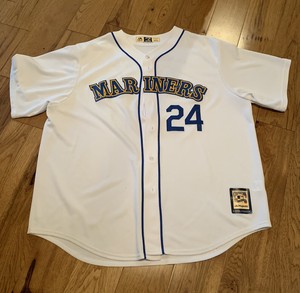 mariners throwback jersey
