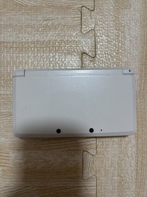 Nintendo 3DS White03