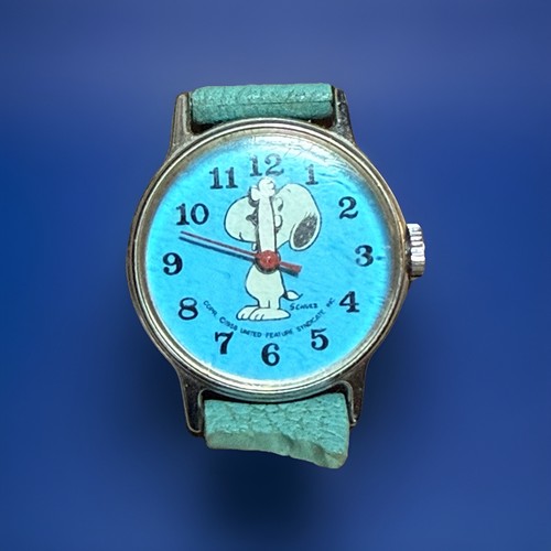 Peanuts Snoopy Blue Dial Unisex Kids Wristwatch, NO BAND. WATCH ONLY. 