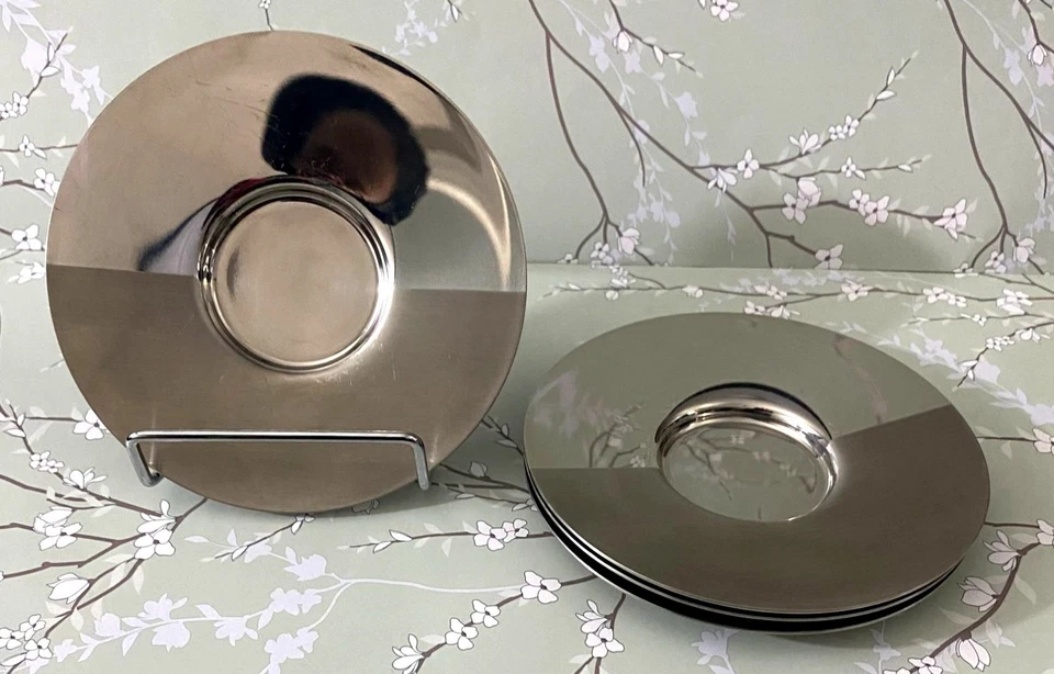 Juego de 4 platos de platillo espresso de acero inoxidable Nespresso Atelier de 4,75" de alto Foto 3 de 4