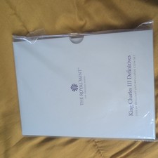 2023 Royal Mint Definitive Annual Coin Set with Salmon 50p Privy Mark Sealed