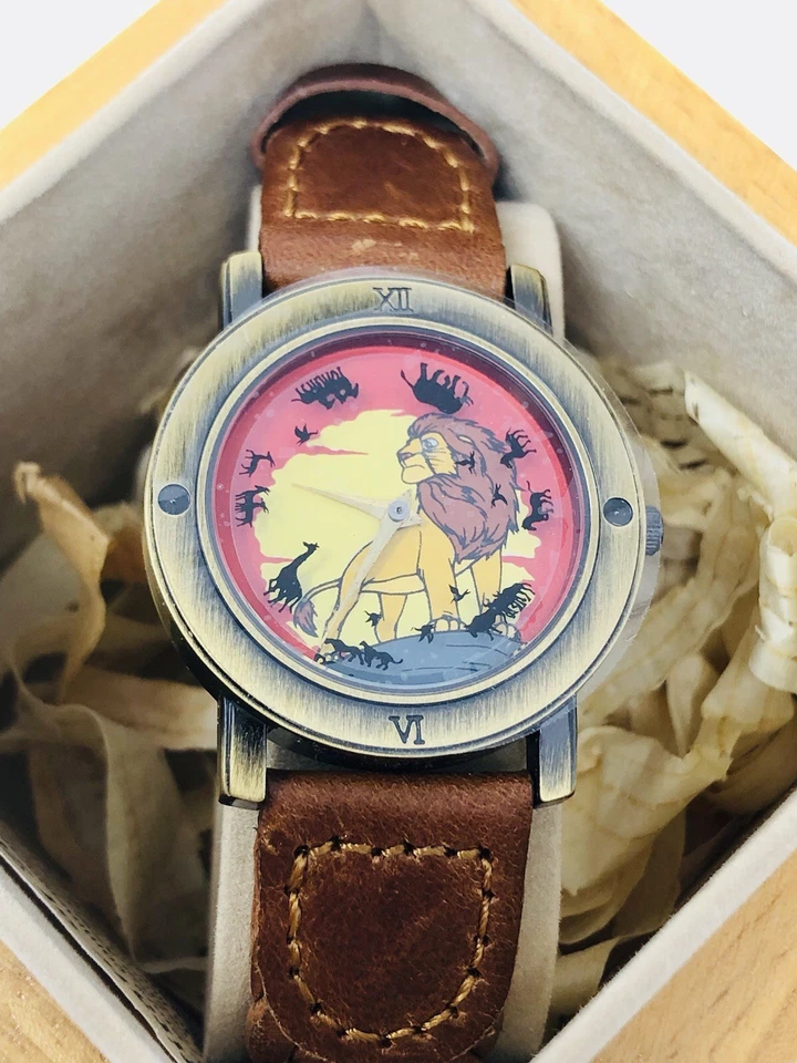 Reloj Pedre Disney El Rey León Simba Edición Limitada con Caja de Madera con Certificado de Autenticidad Foto 2 de 3