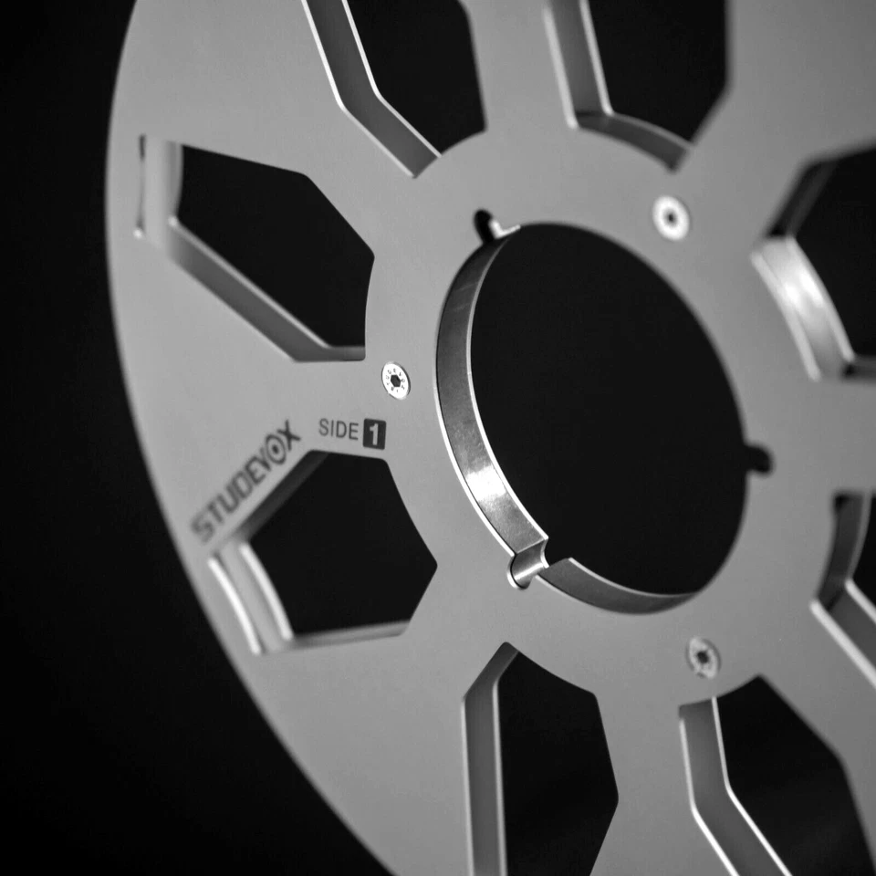 2X Carretes de cinta vacíos Pro 10.5" plateados estilo 8 agujeros 1/4" para grabadoras de cinta R2R Foto 3 de 4