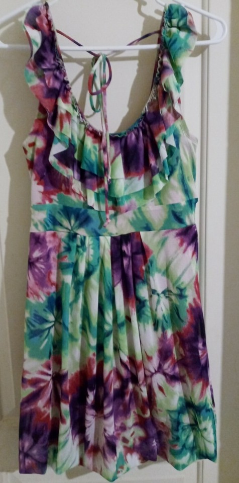 VALOR MIDI DRESS GREEN – W I N O N A