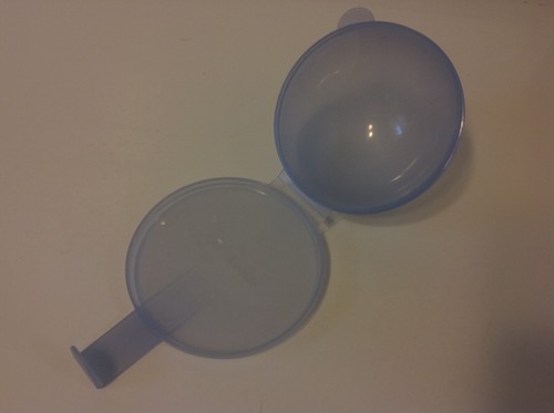 Vintage Tupperware Forget Me Not Large Onion Grapefruit Tomato Keeper Blue - Picture 2 of 2