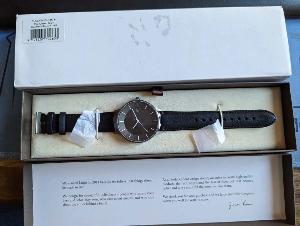 Minimalist black shop watch