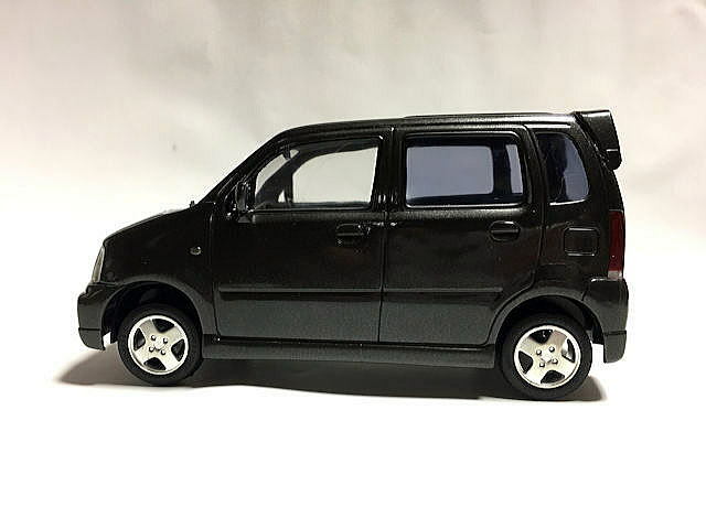 (N469)SUZUKI WAGON R RG-4 1/24 プラモデル N469)SUZUKI WAGON R RG-4 1/24 プラモデル（Fujimi 1/24 kit