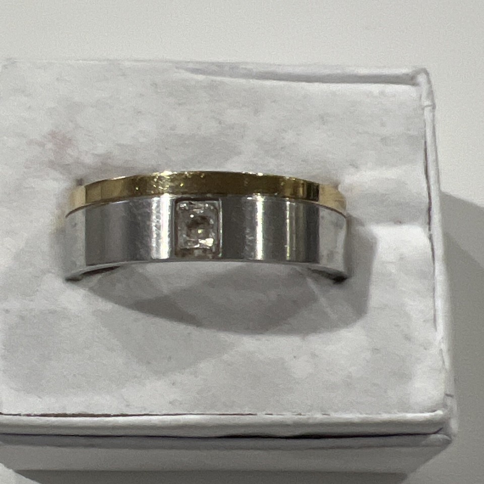 Stainless Steel Band Ring Small Shiny Stone Size 11 eBay