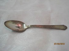 Vintage 1924 IS 1847 Rogers Bros Silver Plated Teaspoon Ancestral