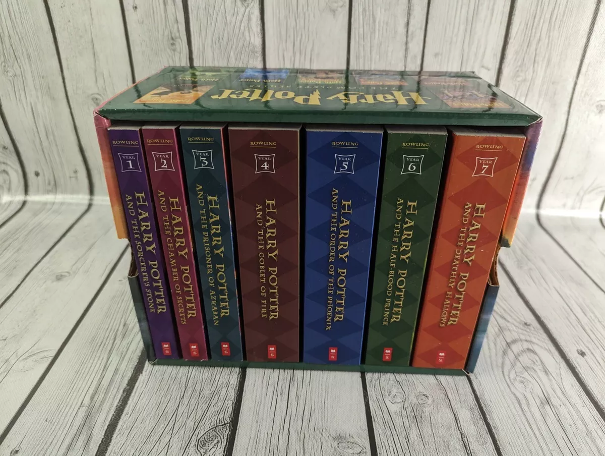 Harry Potter Complete Series Boxed Set Paperback Collection JK Rowling All  7 Books! New!