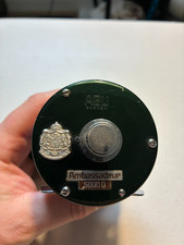 Ambassadeur 5000 D ABU Sweden Lightly Used No Box. works perfect!