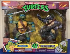 Teenage Mutant Ninja Turtles LEONARDO VS ROCKSTEADY Playmates Toys 2021 TMNT