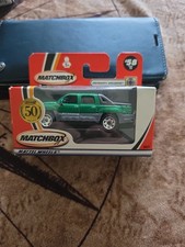 2002 Matchbox 1-75 Superfast Series - #58 - Chevrolet Avalanche 