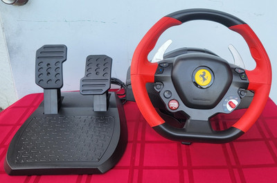 Thrustmaster Ferrari 458 Spider Racing Wheel & Foot Pedals For Xbox One