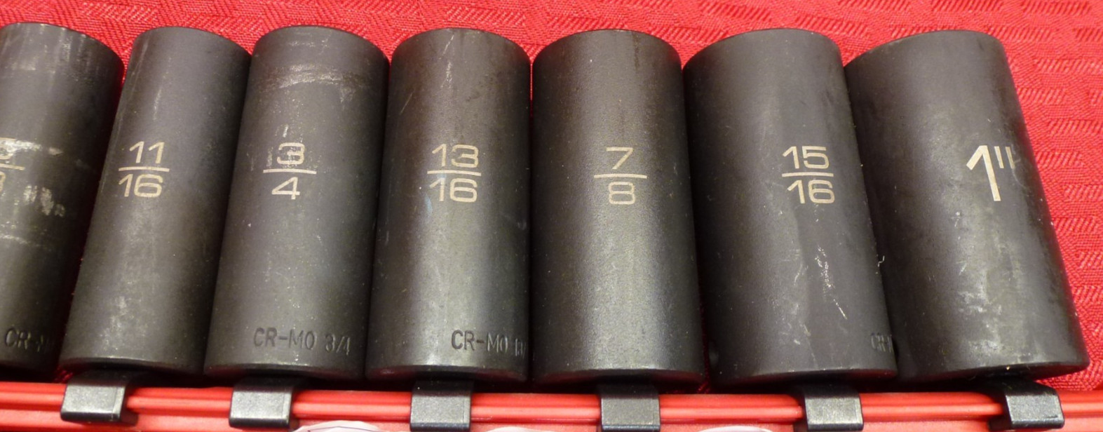 MATCO SBDP126V ADV 12 PC ⅜” DRIVE SAE 6PT DEEP IMPACT SOCKET SET ON RAIL