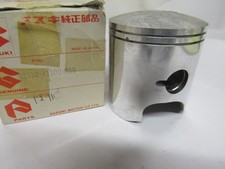 NOS NEW OEM ORIGINAL SUZUKI 2ND OVER .50MM  PISTON 1976 RM250 12110-41102-050