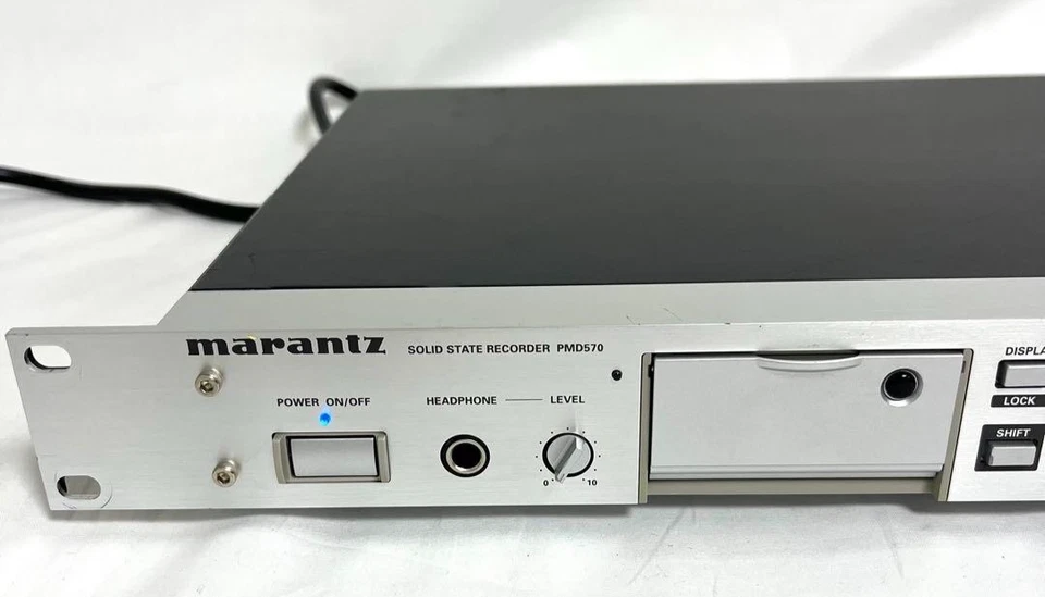 Marantz PMD570 Professional Solid State Audio Recorder RackMount Japan - Image 2 of 4