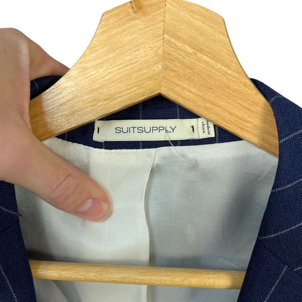 Blazer SUITSUPPLY Lazio Calce Ajustado Azul Marino Rayas Lana Hombres Talla 36S P62411 Foto 3 de 4