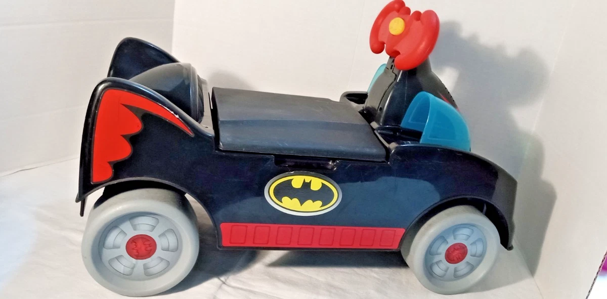 Игрушки заводные Mattel Batman Kids электронные, на батарейках