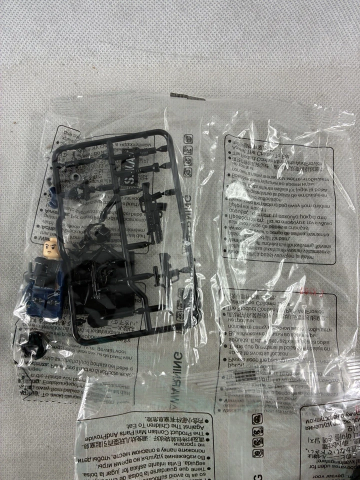 Lego Swat & Police Minifigures Factory Sealed(15) - Image 4 of 4