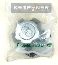 T4260B-60020, Original Toyota, 2x Radkappen LAND CRUISER 200 BJ 10-21