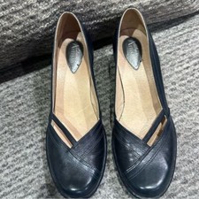 Women's Clark's Artisan Blue Leather Shoes, EUC 