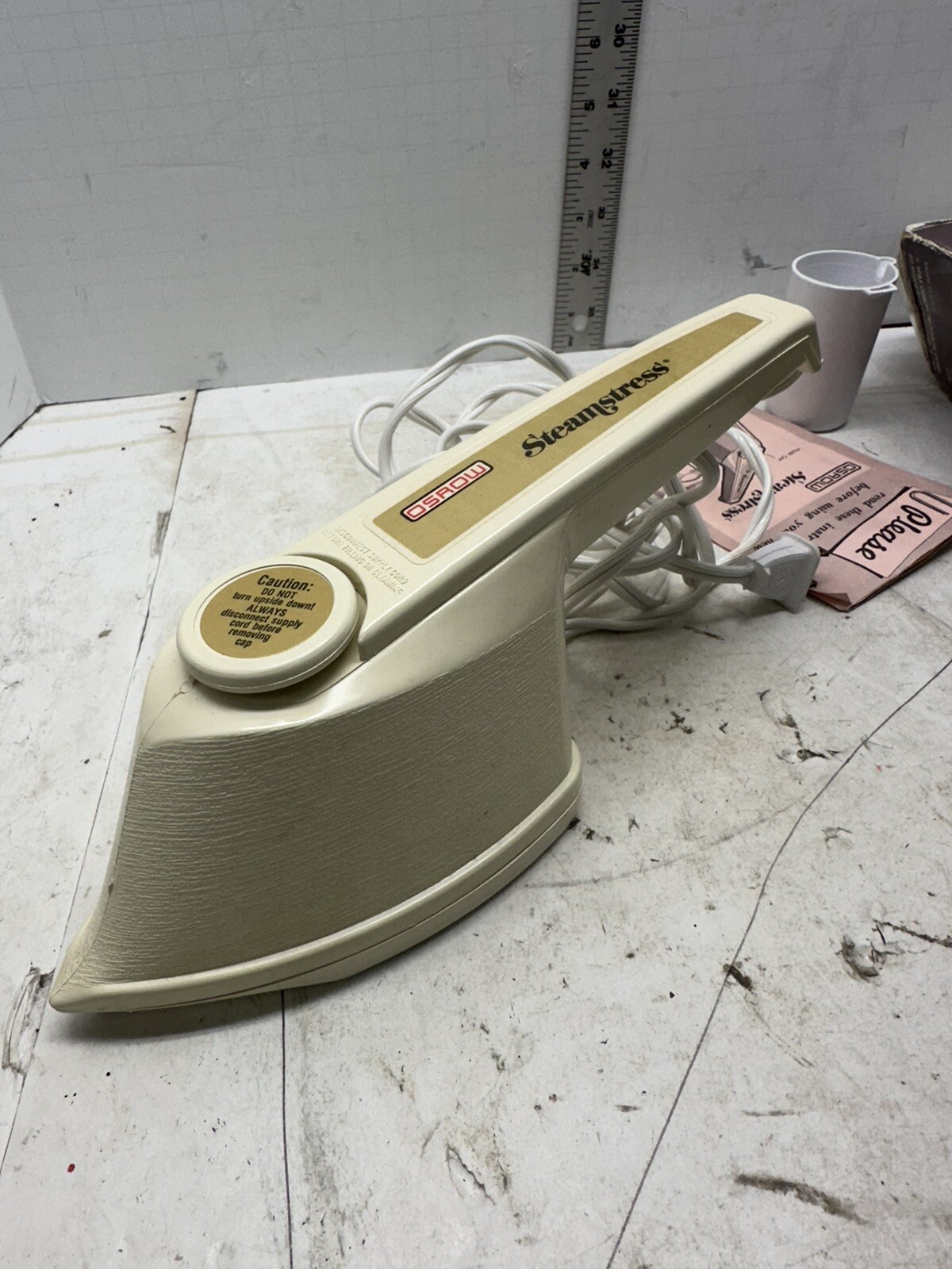 OSROW UPRIGHT STEAMER & STEAM IRON #O6