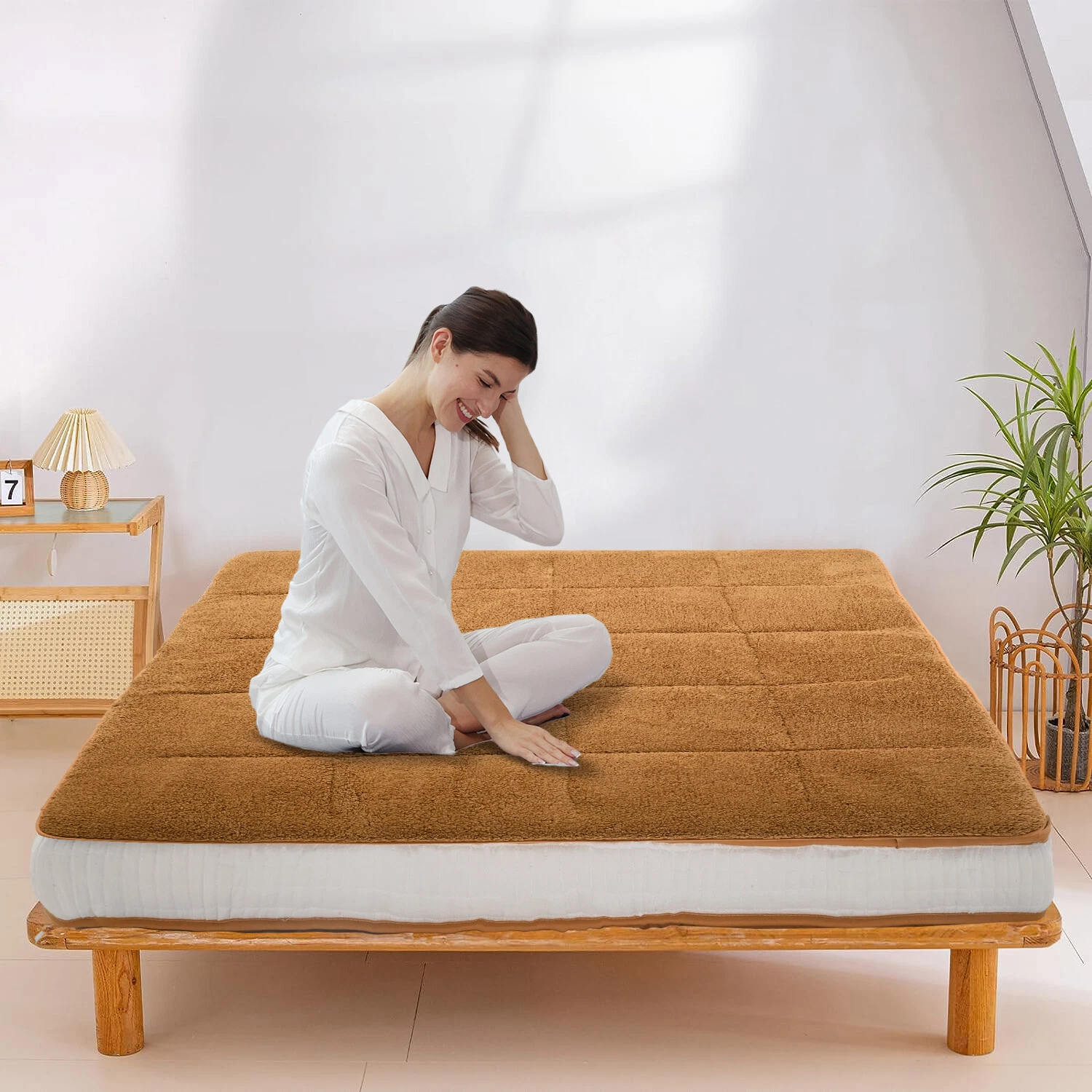 NAIZEA Japanese Mattress Topper Quilted Fitted Mattress Sherpa Fleece Cushion
Opens in a new window